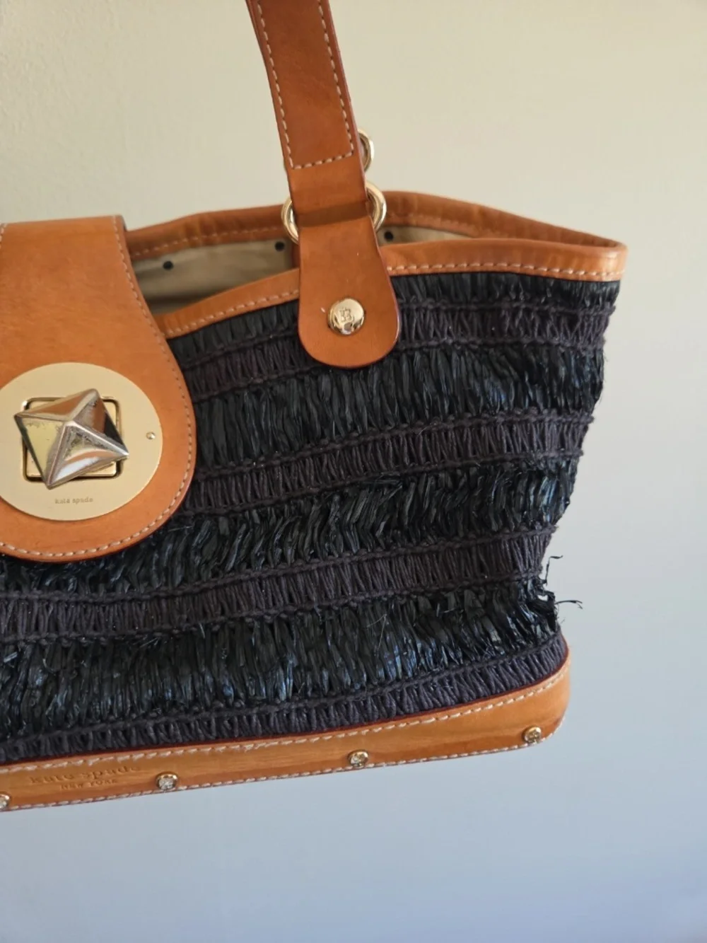 Vintage Kate Spade black straw purse handbag wooden bottom leather trim - Picture 4 of 12
